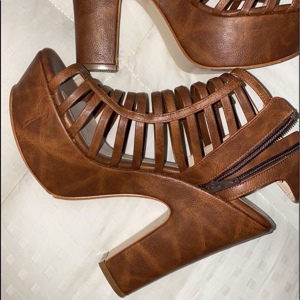 Heel/wedges